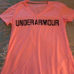 Under Armour T-shirt